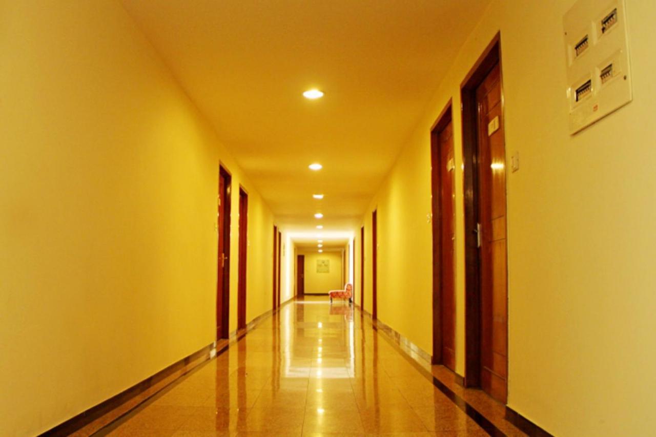 Hotel Parklane Hajdarabad Zewnętrze zdjęcie